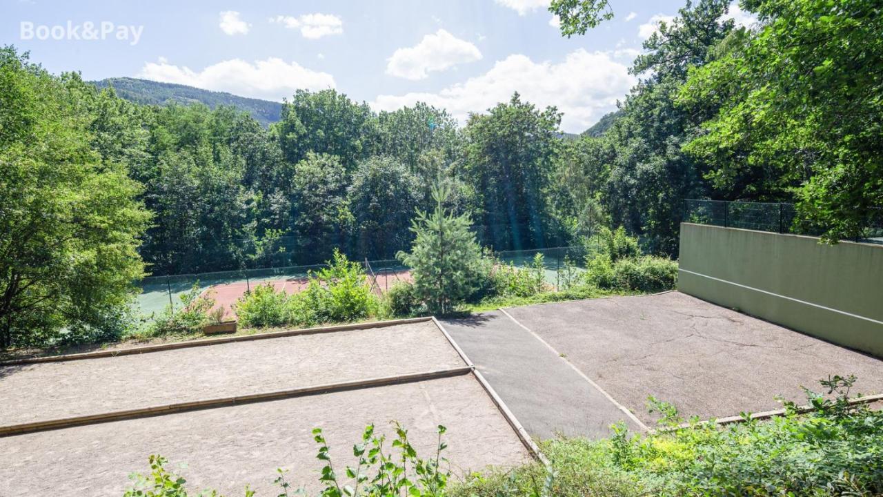 Wellholidays 19 - Balneo, Terrasse Et Piscine Partagee ベルシュ エクステリア 写真